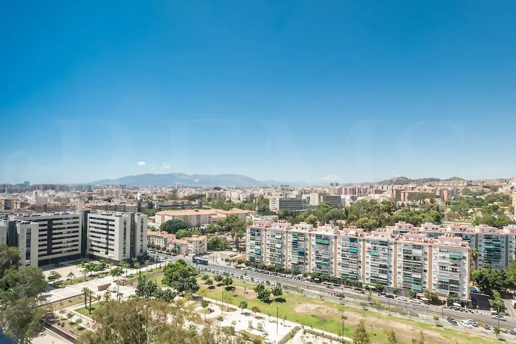 Urban Sky Apartment With Parking & Gym By Rems Malaga