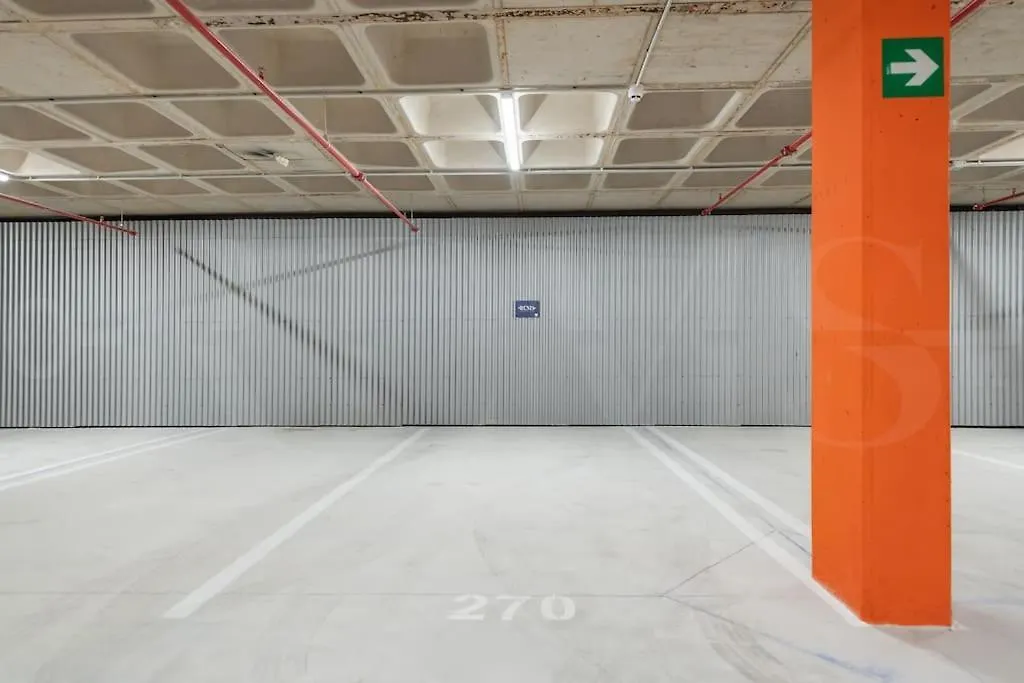 Urban Sky Apartment With Parking & Gym By Rems Malaga Spain