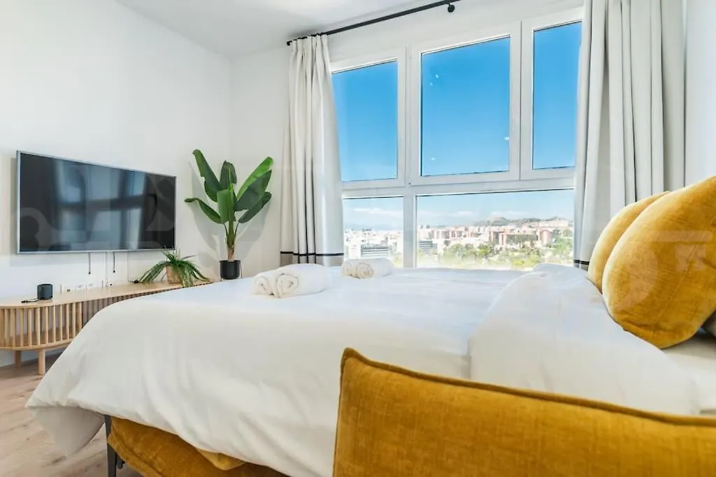 Urban Sky Apartment With Parking & Gym By Rems Malaga Spain