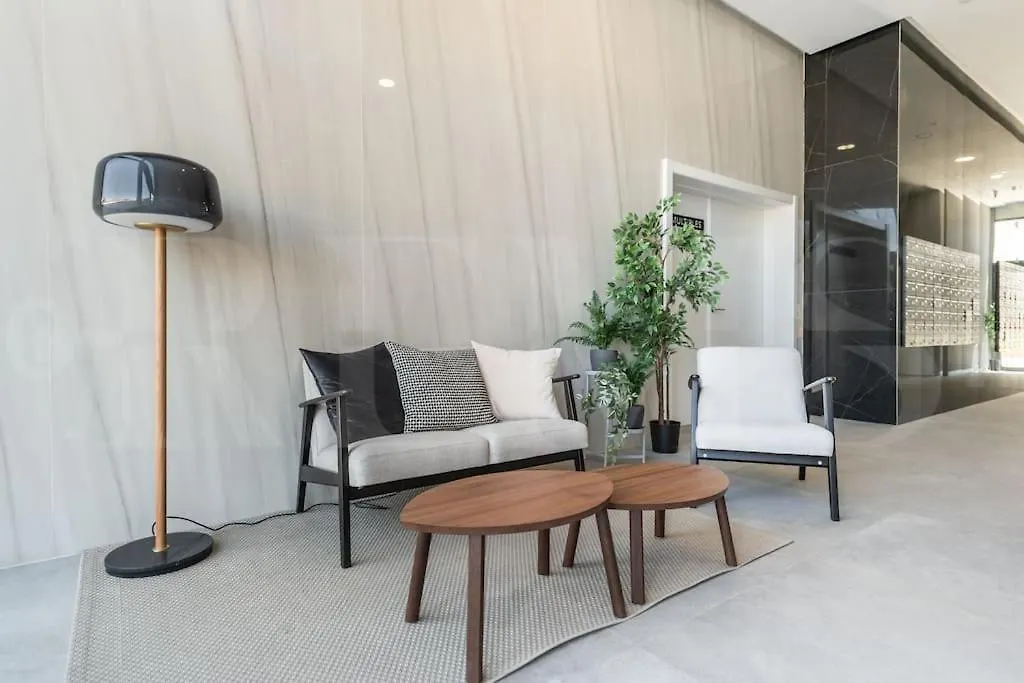 Urban Sky Apartment With Parking & Gym By Rems Málaga 0*,