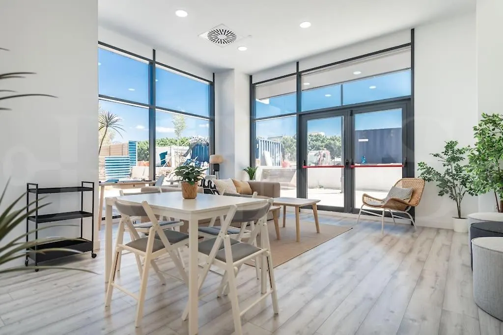 Urban Sky Apartment With Parking & Gym By Rems Málaga